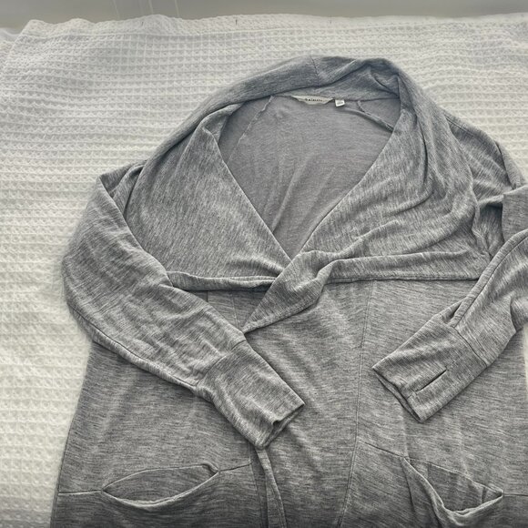 Athleta Gray Cardigan SZ 1X - Picture 5 of 6